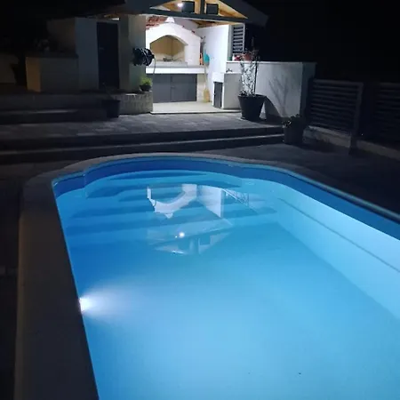 Luce * Ljubitovica