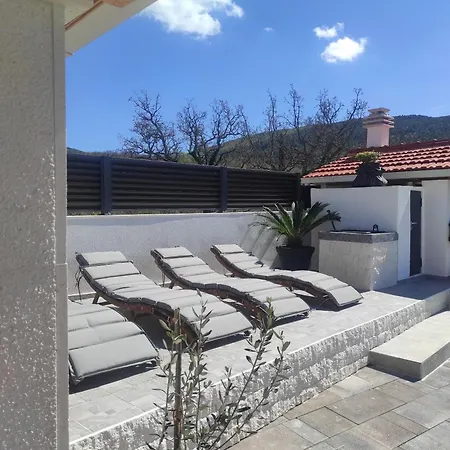 Luce וילה Ljubitovica